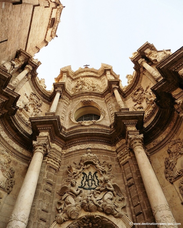 Fachada barroca de la Catedral de Valencia
