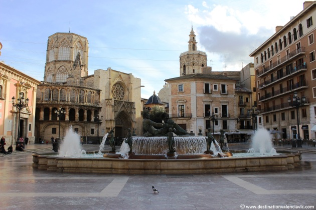 Plaza de la Virgen de Valencia